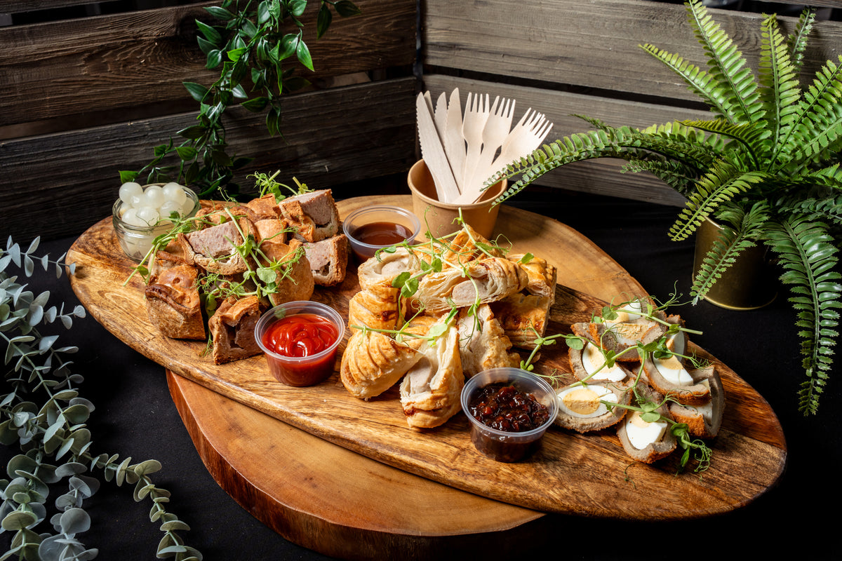 Ploughmans Savoury Box