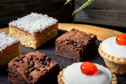 Mixed Sharing Dessert Box