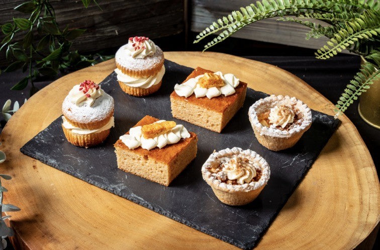 Seasonal Share Dessert Box - September